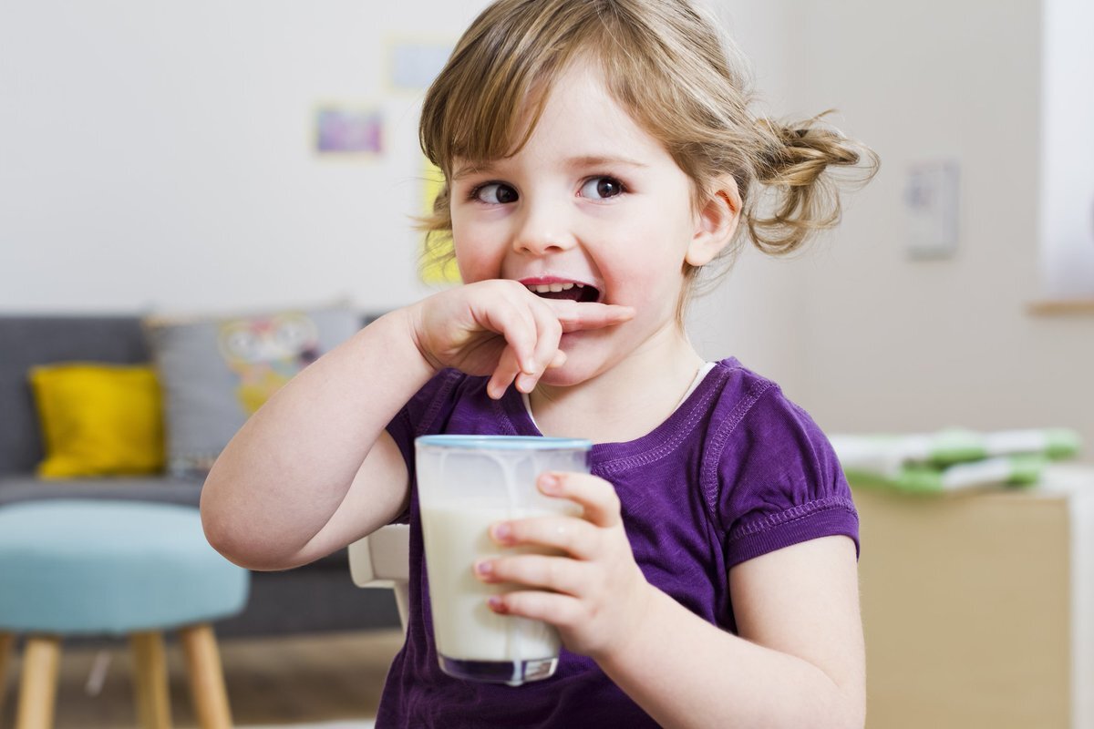 Cách chọn sữa tăng cân cho trẻ từ 1 tuổi trở lên