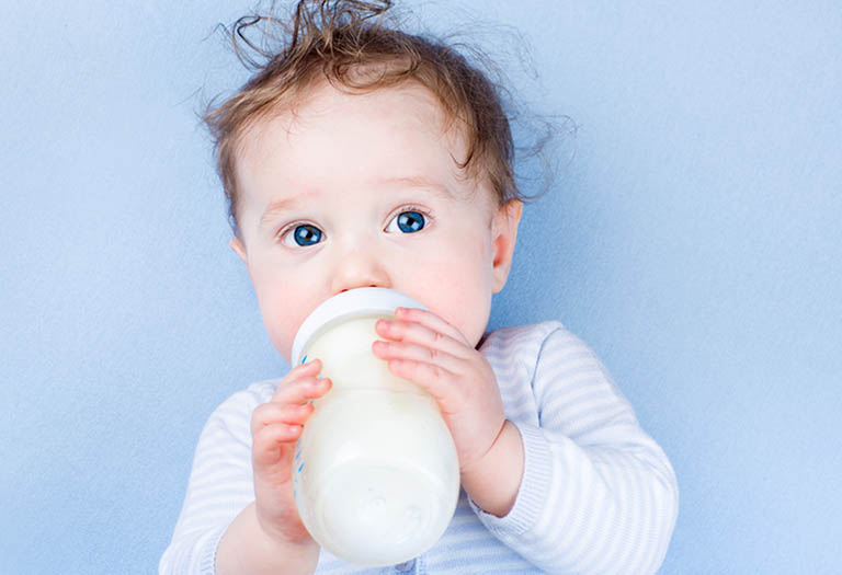 Cách chọn sữa tăng cân cho trẻ từ 1 tuổi trở lên